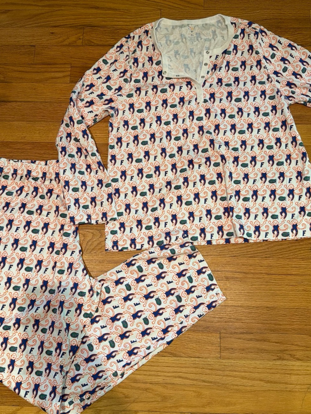 Roller Rabbit Women's Monkey-Pattern Two-Piece Pajama Set - White, Navy & Pink